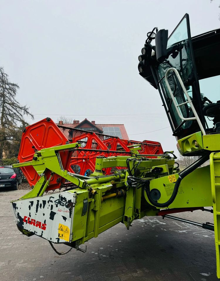 Claas TUCANO 430 APS - Kombajn za žetvu: slika Claas TUCANO 430 APS - Kombajn za žetvu Claas TUCANO 430 APS - Kombajn za žetvu: slika Claas TUCANO 430 APS - Kombajn za žetvu
