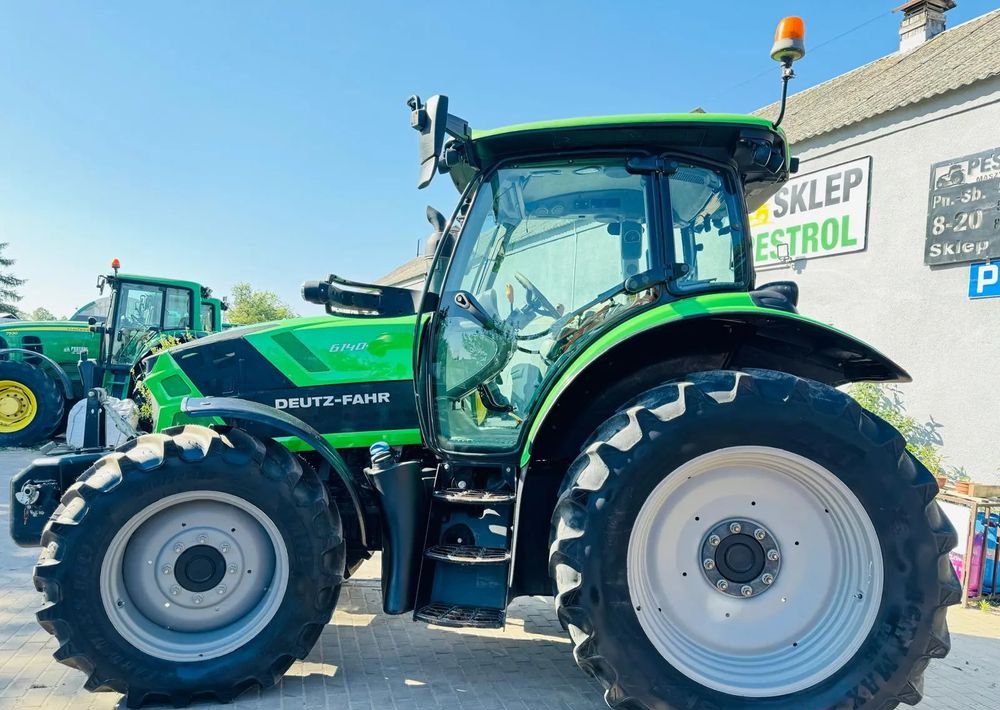 Deutz-Fahr Agrotron 6140 - Traktor: slika Deutz-Fahr Agrotron 6140 - Traktor Deutz-Fahr Agrotron 6140 - Traktor: slika Deutz-Fahr Agrotron 6140 - Traktor