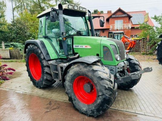 Fendt 412 VARIO TMS - Traktor: slika Fendt 412 VARIO TMS - Traktor Fendt 412 VARIO TMS - Traktor: slika Fendt 412 VARIO TMS - Traktor