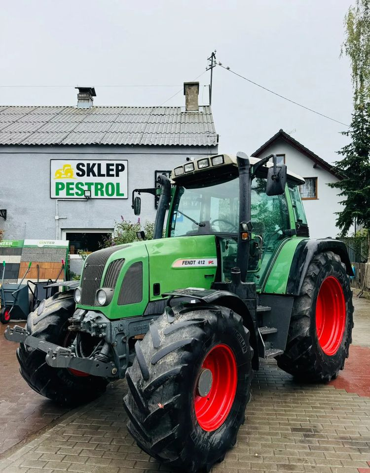 Fendt 412 Vario - Traktor: slika Fendt 412 Vario - Traktor Fendt 412 Vario - Traktor: slika Fendt 412 Vario - Traktor