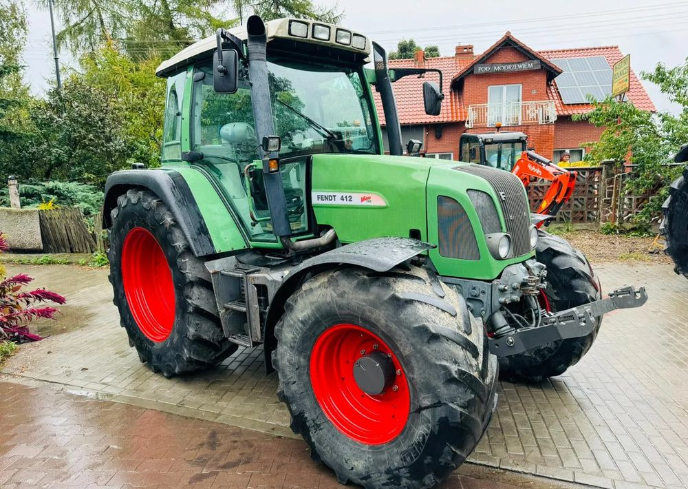 Fendt 412 Vario - Traktor: slika Fendt 412 Vario - Traktor Fendt 412 Vario - Traktor: slika Fendt 412 Vario - Traktor