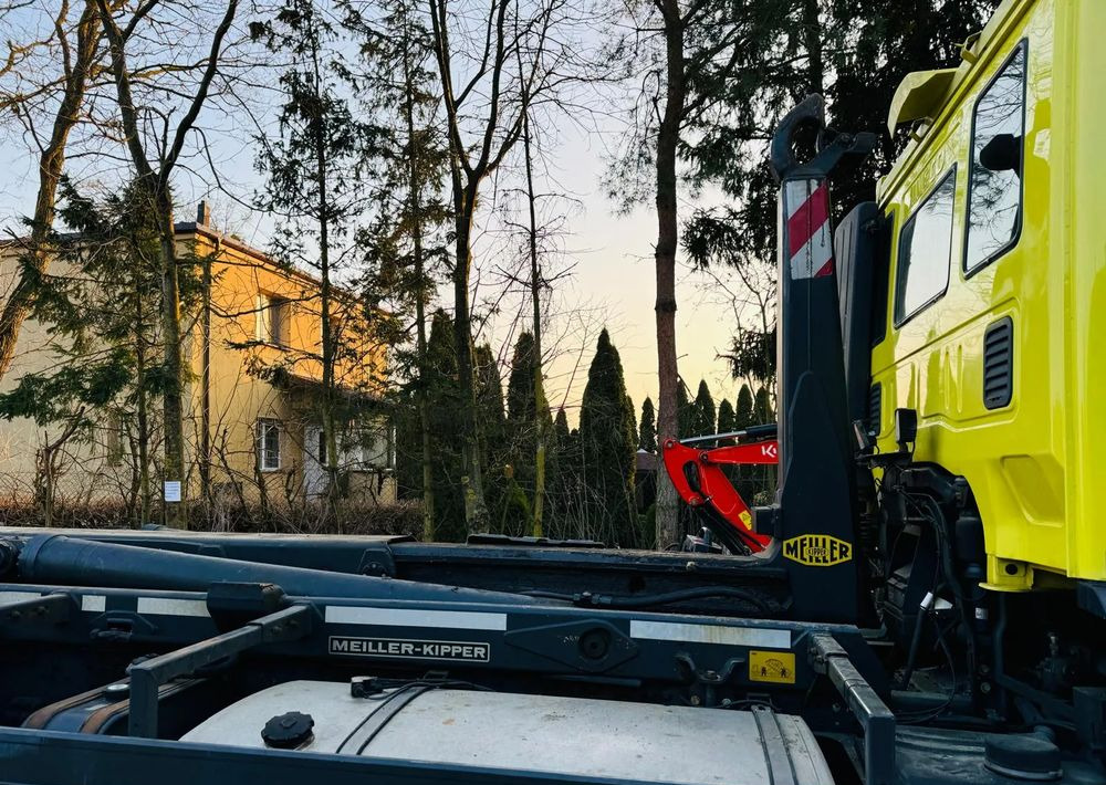Iveco STRALIS - Kamion s kukastom dizalicom: slika Iveco STRALIS - Kamion s kukastom dizalicom Iveco STRALIS - Kamion s kukastom dizalicom: slika Iveco STRALIS - Kamion s kukastom dizalicom