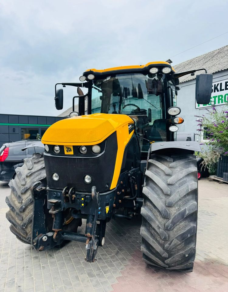 JCB 4220 - Traktor: slika JCB 4220 - Traktor JCB 4220 - Traktor: slika JCB 4220 - Traktor