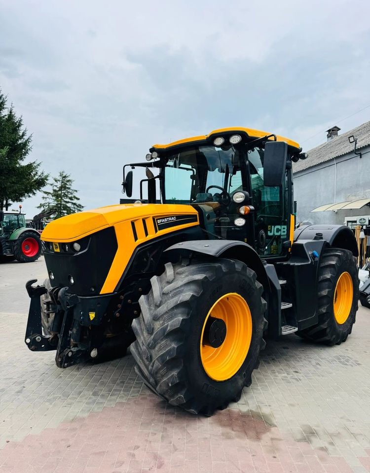 JCB 4220 - Traktor: slika JCB 4220 - Traktor JCB 4220 - Traktor: slika JCB 4220 - Traktor