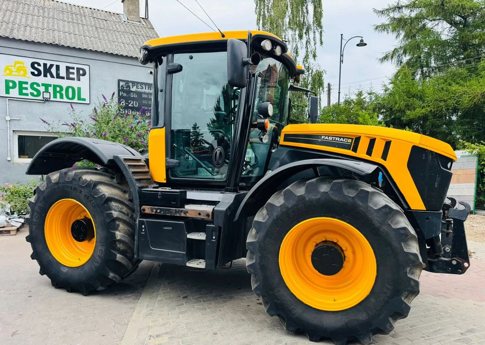 JCB 4220 - Traktor: slika JCB 4220 - Traktor JCB 4220 - Traktor: slika JCB 4220 - Traktor