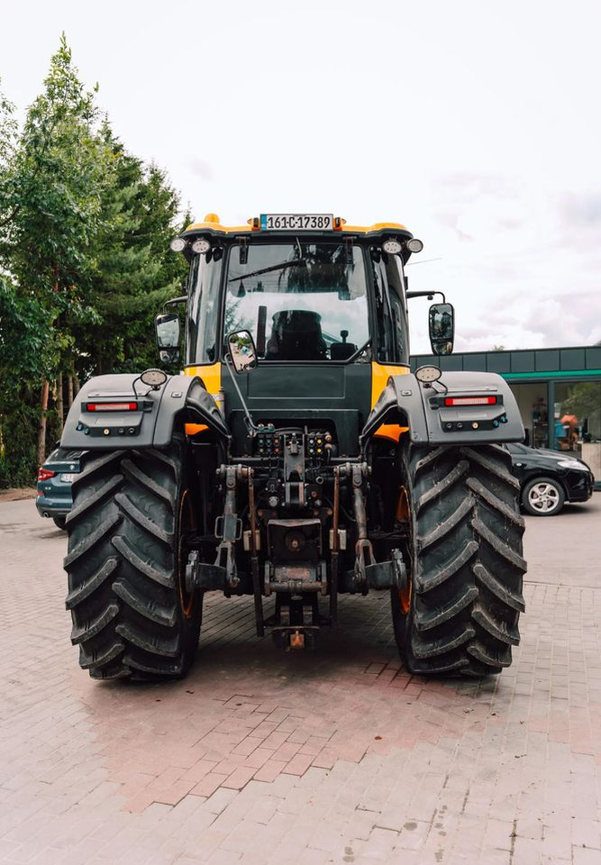 JCB Fastrac 4220 - Traktor: slika JCB Fastrac 4220 - Traktor JCB Fastrac 4220 - Traktor: slika JCB Fastrac 4220 - Traktor