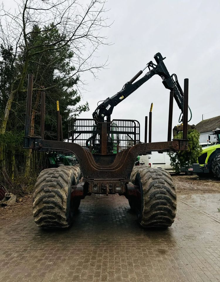 Forvarder John Deere 1910E: slika Forvarder John Deere 1910E