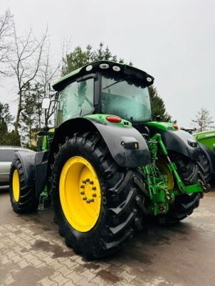 John Deere 6210R - Traktor: slika John Deere 6210R - Traktor John Deere 6210R - Traktor: slika John Deere 6210R - Traktor