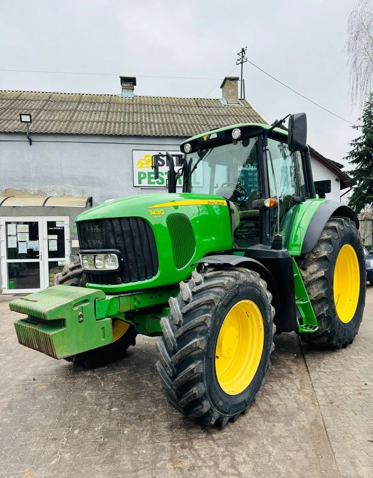 John Deere 7430 Premium - Traktor: slika John Deere 7430 Premium - Traktor John Deere 7430 Premium - Traktor: slika John Deere 7430 Premium - Traktor