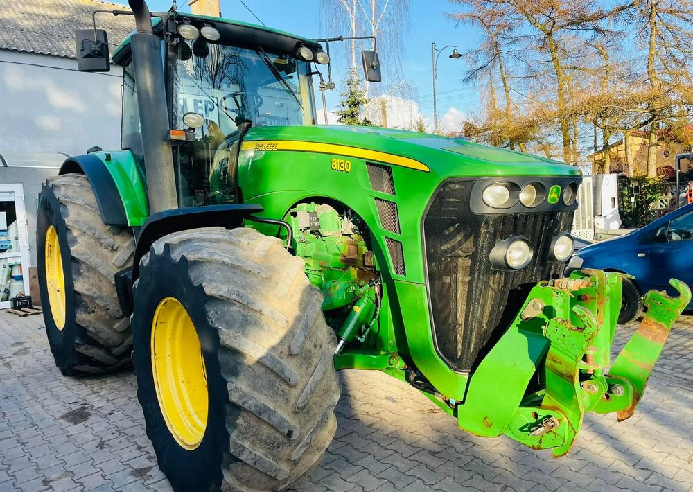 John Deere 8130 - Traktor: slika John Deere 8130 - Traktor John Deere 8130 - Traktor: slika John Deere 8130 - Traktor