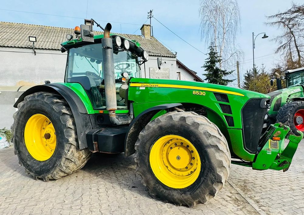 John Deere 8530 - Traktor: slika John Deere 8530 - Traktor John Deere 8530 - Traktor: slika John Deere 8530 - Traktor