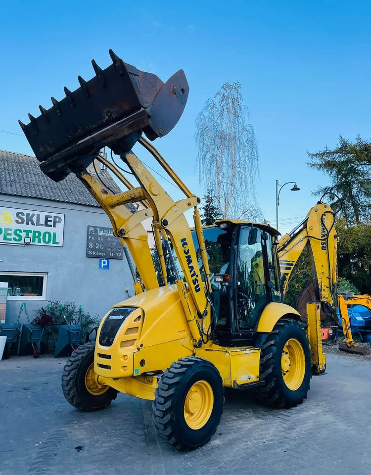 Komatsu WB93R - Rovokopač-utovarivač: slika Komatsu WB93R - Rovokopač-utovarivač Komatsu WB93R - Rovokopač-utovarivač: slika Komatsu WB93R - Rovokopač-utovarivač