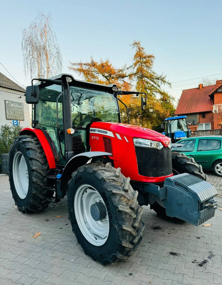 Massey Ferguson 6713 - Traktor: slika Massey Ferguson 6713 - Traktor Massey Ferguson 6713 - Traktor: slika Massey Ferguson 6713 - Traktor
