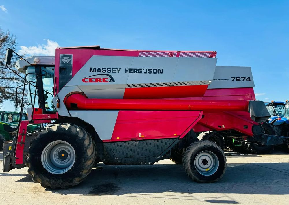 Massey Ferguson 7274 - Kombajn za žetvu: slika Massey Ferguson 7274 - Kombajn za žetvu Massey Ferguson 7274 - Kombajn za žetvu: slika Massey Ferguson 7274 - Kombajn za žetvu