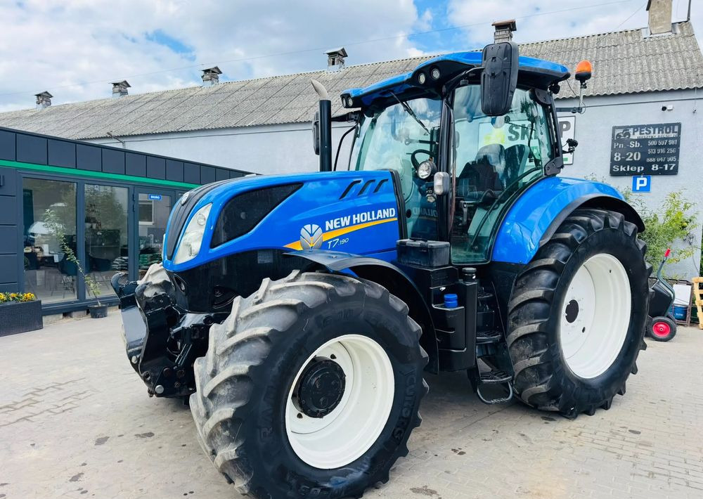 New Holland T7.190 - Traktor: slika New Holland T7.190 - Traktor New Holland T7.190 - Traktor: slika New Holland T7.190 - Traktor