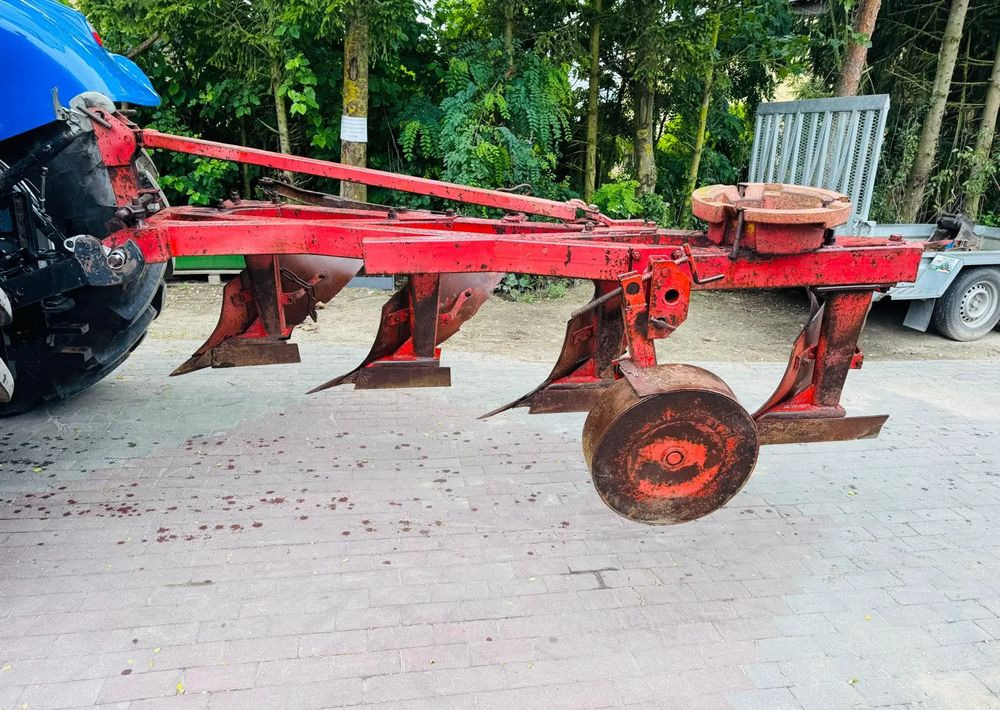 Unia - Plug: slika Unia - Plug Unia - Plug: slika Unia - Plug