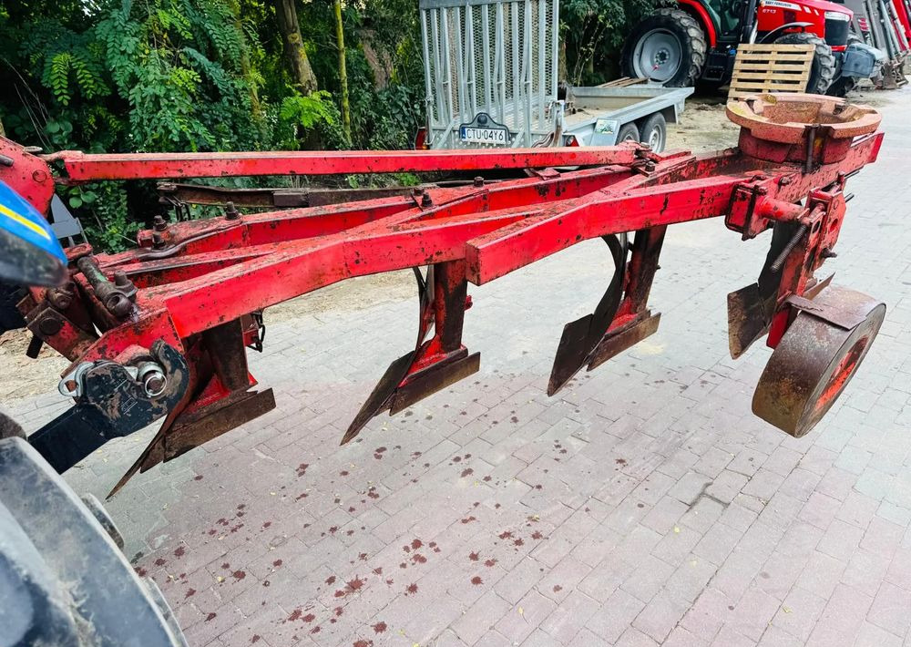 Unia - Plug: slika Unia - Plug Unia - Plug: slika Unia - Plug