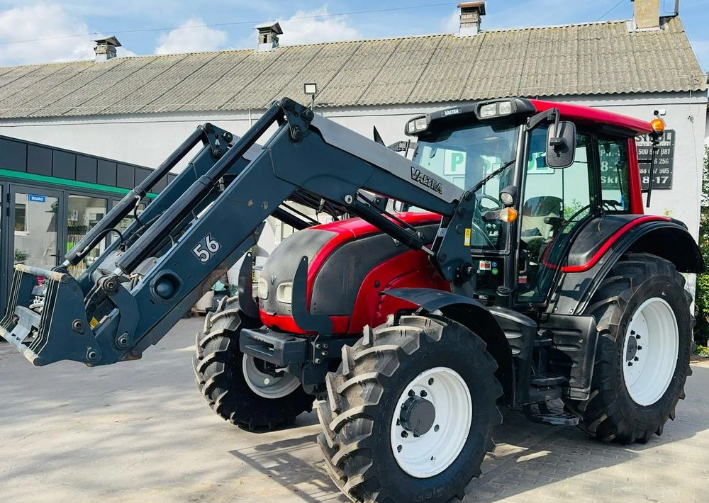 Valtra N101 - Traktor: slika Valtra N101 - Traktor Valtra N101 - Traktor: slika Valtra N101 - Traktor