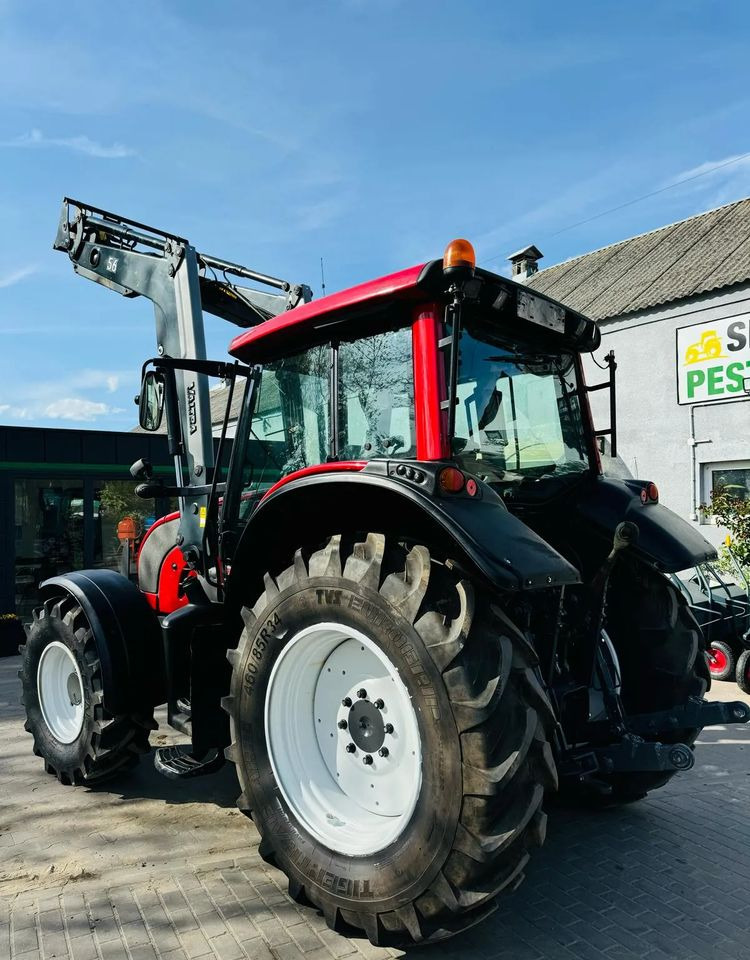 Traktor Valtra N101: slika Traktor Valtra N101
