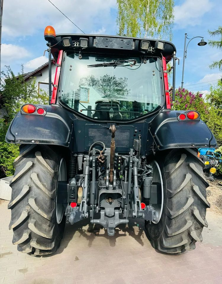 Traktor Valtra N101: slika Traktor Valtra N101