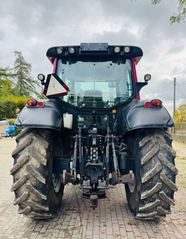 Traktor Valtra N123 HiTech: slika Traktor Valtra N123 HiTech