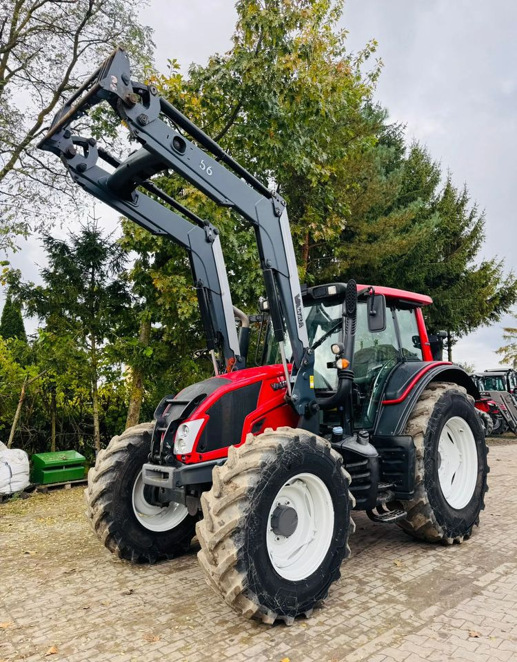 Traktor Valtra N123 HiTech: slika Traktor Valtra N123 HiTech
