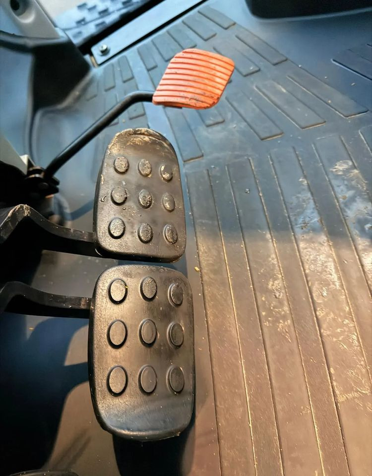 Zakup  Valtra T174 Versu Valtra T174 Versu: slika Zakup  Valtra T174 Versu Valtra T174 Versu