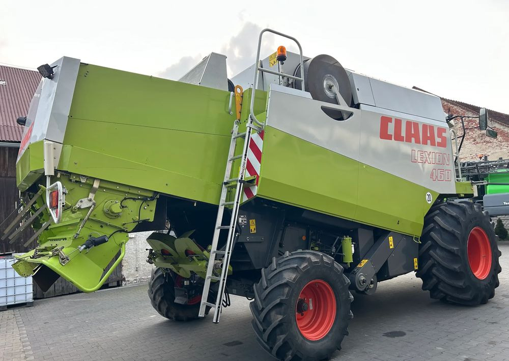 Claas Lexion 460 - Kombajn za žetvu: slika Claas Lexion 460 - Kombajn za žetvu Claas Lexion 460 - Kombajn za žetvu: slika Claas Lexion 460 - Kombajn za žetvu