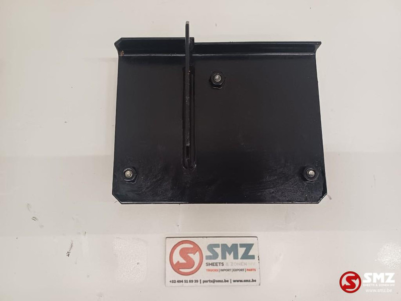 Caterpillar Fuse holder Caterpillar - Električni sustav za Kamion: slika Caterpillar Fuse holder Caterpillar - Električni sustav za Kamion Caterpillar Fuse holder Caterpillar - Električni sustav za Kamion: slika Caterpillar Fuse holder Caterpillar - Električni sustav za Kamion