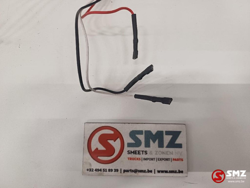 Caterpillar Lightning wire harness Caterpillar - Kabeli/ Ožičenje za Kamion: slika Caterpillar Lightning wire harness Caterpillar - Kabeli/ Ožičenje za Kamion Caterpillar Lightning wire harness Caterpillar - Kabeli/ Ožičenje za Kamion: slika Caterpillar Lightning wire harness Caterpillar - Kabeli/ Ožičenje za Kamion