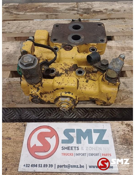 Caterpillar Occ hydraulische kleppengroep D6M Caterpillar - Hidraulika: slika Caterpillar Occ hydraulische kleppengroep D6M Caterpillar - Hidraulika Caterpillar Occ hydraulische kleppengroep D6M Caterpillar - Hidraulika: slika Caterpillar Occ hydraulische kleppengroep D6M Caterpillar - Hidraulika