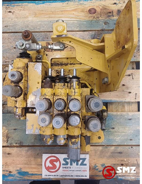 Caterpillar Occ hydraulische kleppengroep D6M Caterpillar - Hidraulika: slika Caterpillar Occ hydraulische kleppengroep D6M Caterpillar - Hidraulika Caterpillar Occ hydraulische kleppengroep D6M Caterpillar - Hidraulika: slika Caterpillar Occ hydraulische kleppengroep D6M Caterpillar - Hidraulika