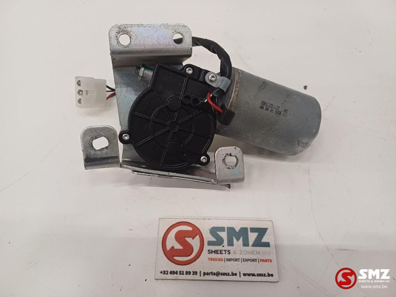 Caterpillar Windshield wiper motor Caterpillar - Brisač za Oprema za rukovanje materijalima: slika Caterpillar Windshield wiper motor Caterpillar - Brisač za Oprema za rukovanje materijalima Caterpillar Windshield wiper motor Caterpillar - Brisač za Oprema za rukovanje materijalima: slika Caterpillar Windshield wiper motor Caterpillar - Brisač za Oprema za rukovanje materijalima