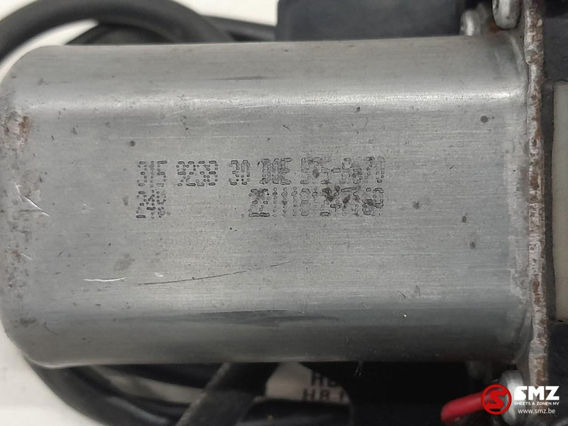 Caterpillar Windshield wiper motor caterpillar - Brisač za Oprema za rukovanje materijalima: slika Caterpillar Windshield wiper motor caterpillar - Brisač za Oprema za rukovanje materijalima Caterpillar Windshield wiper motor caterpillar - Brisač za Oprema za rukovanje materijalima: slika Caterpillar Windshield wiper motor caterpillar - Brisač za Oprema za rukovanje materijalima