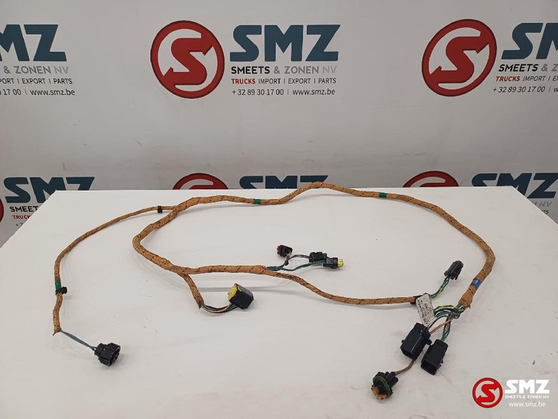 Caterpillar Wire harness Caterpillar - Kabeli/ Ožičenje za Oprema za rukovanje materijalima: slika Caterpillar Wire harness Caterpillar - Kabeli/ Ožičenje za Oprema za rukovanje materijalima Caterpillar Wire harness Caterpillar - Kabeli/ Ožičenje za Oprema za rukovanje materijalima: slika Caterpillar Wire harness Caterpillar - Kabeli/ Ožičenje za Oprema za rukovanje materijalima