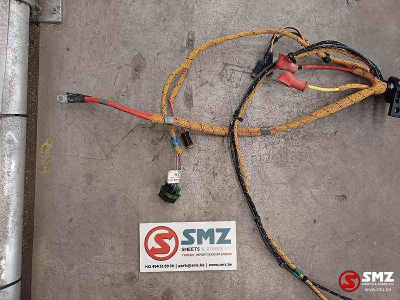 Caterpillar Wiring Harnesses Chassis / Engine / Lightning Cate - Kabeli/ Ožičenje za Oprema za rukovanje materijalima: slika Caterpillar Wiring Harnesses Chassis / Engine / Lightning Cate - Kabeli/ Ožičenje za Oprema za rukovanje materijalima Caterpillar Wiring Harnesses Chassis / Engine / Lightning Cate - Kabeli/ Ožičenje za Oprema za rukovanje materijalima: slika Caterpillar Wiring Harnesses Chassis / Engine / Lightning Cate - Kabeli/ Ožičenje za Oprema za rukovanje materijalima