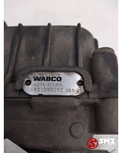 DAF Occ Abs modulator vooras DAF XF106 - Kočioni ventil za Kamion: slika DAF Occ Abs modulator vooras DAF XF106 - Kočioni ventil za Kamion DAF Occ Abs modulator vooras DAF XF106 - Kočioni ventil za Kamion: slika DAF Occ Abs modulator vooras DAF XF106 - Kočioni ventil za Kamion