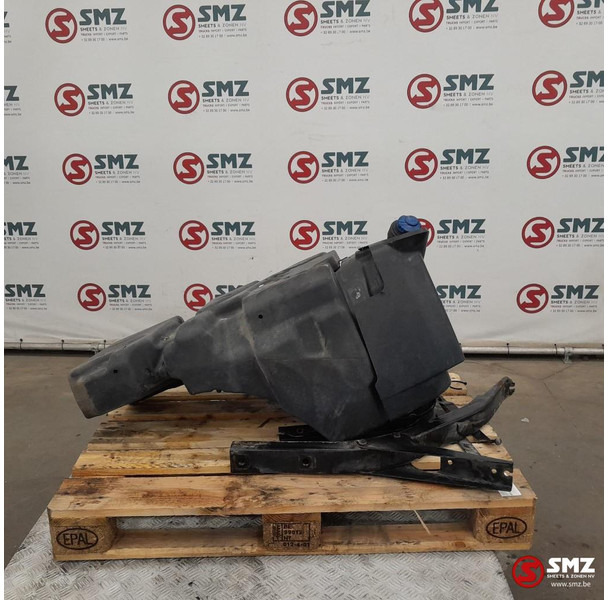 DAF Occ AdBluetank 90L + steunen DAF - Sustav goriva za Kamion: slika DAF Occ AdBluetank 90L + steunen DAF - Sustav goriva za Kamion DAF Occ AdBluetank 90L + steunen DAF - Sustav goriva za Kamion: slika DAF Occ AdBluetank 90L + steunen DAF - Sustav goriva za Kamion