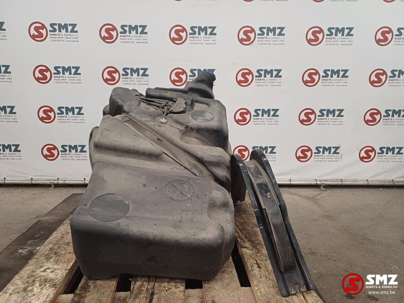 DAF Occ AdBluetank - Sustav goriva za Kamion: slika DAF Occ AdBluetank - Sustav goriva za Kamion DAF Occ AdBluetank - Sustav goriva za Kamion: slika DAF Occ AdBluetank - Sustav goriva za Kamion