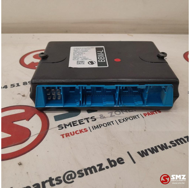 DAF Occ ECU BBM-L regeleenheid DAF - Upravljačka jedinica (ECU) za Kamion: slika DAF Occ ECU BBM-L regeleenheid DAF - Upravljačka jedinica (ECU) za Kamion DAF Occ ECU BBM-L regeleenheid DAF - Upravljačka jedinica (ECU) za Kamion: slika DAF Occ ECU BBM-L regeleenheid DAF - Upravljačka jedinica (ECU) za Kamion