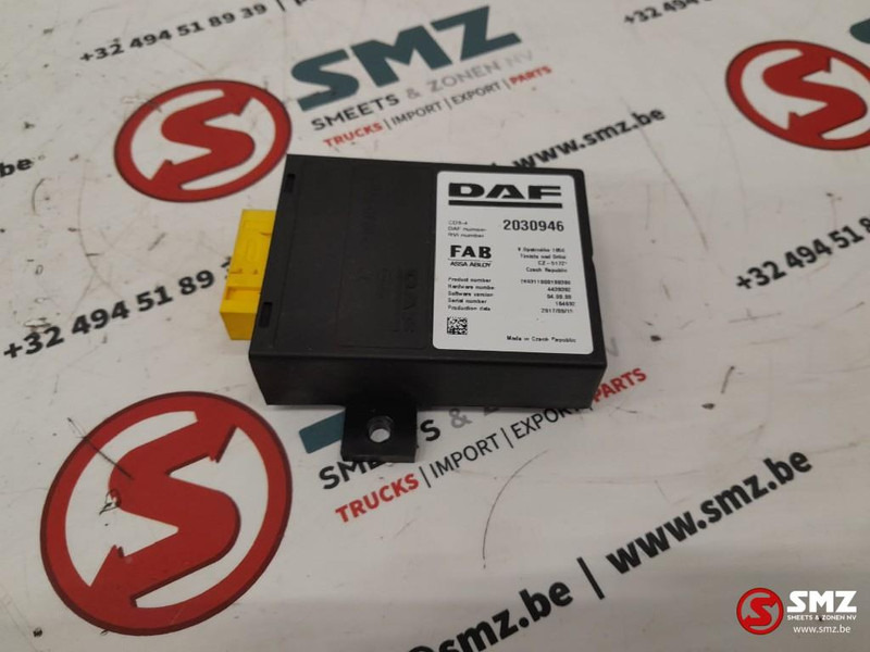 DAF Occ ECU CDS4 regeleenheid DAF - Upravljačka jedinica (ECU) za Kamion: slika DAF Occ ECU CDS4 regeleenheid DAF - Upravljačka jedinica (ECU) za Kamion DAF Occ ECU CDS4 regeleenheid DAF - Upravljačka jedinica (ECU) za Kamion: slika DAF Occ ECU CDS4 regeleenheid DAF - Upravljačka jedinica (ECU) za Kamion