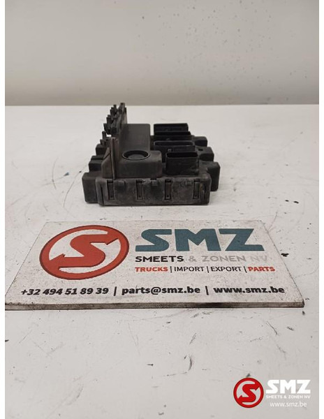 DAF Occ ECU ECAS 4x2 regeleenheid DAF - Upravljačka jedinica (ECU) za Kamion: slika DAF Occ ECU ECAS 4x2 regeleenheid DAF - Upravljačka jedinica (ECU) za Kamion DAF Occ ECU ECAS 4x2 regeleenheid DAF - Upravljačka jedinica (ECU) za Kamion: slika DAF Occ ECU ECAS 4x2 regeleenheid DAF - Upravljačka jedinica (ECU) za Kamion