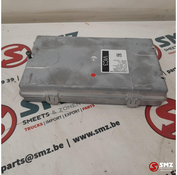 DAF Occ ECU VIC 3 regeleenheid DAF - Upravljačka jedinica (ECU) za Kamion: slika DAF Occ ECU VIC 3 regeleenheid DAF - Upravljačka jedinica (ECU) za Kamion DAF Occ ECU VIC 3 regeleenheid DAF - Upravljačka jedinica (ECU) za Kamion: slika DAF Occ ECU VIC 3 regeleenheid DAF - Upravljačka jedinica (ECU) za Kamion