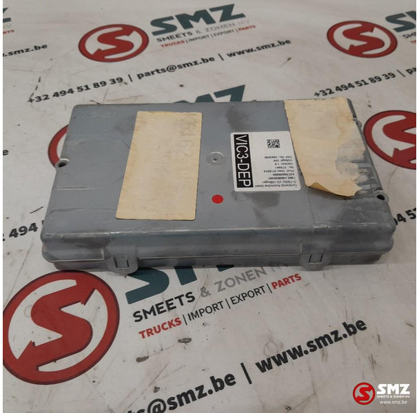 DAF Occ ECU VIC3 regeleenheid DAF - Upravljačka jedinica (ECU) za Kamion: slika DAF Occ ECU VIC3 regeleenheid DAF - Upravljačka jedinica (ECU) za Kamion DAF Occ ECU VIC3 regeleenheid DAF - Upravljačka jedinica (ECU) za Kamion: slika DAF Occ ECU VIC3 regeleenheid DAF - Upravljačka jedinica (ECU) za Kamion