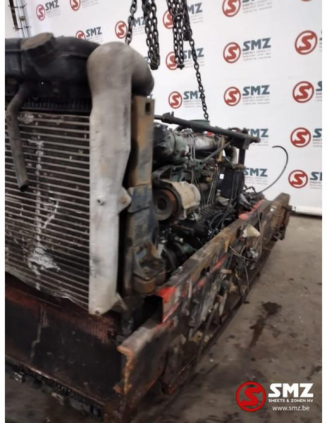 DAF Occ Powerpack DAF WS282 + 16S220 - Akumulator za Kamion: slika DAF Occ Powerpack DAF WS282 + 16S220 - Akumulator za Kamion DAF Occ Powerpack DAF WS282 + 16S220 - Akumulator za Kamion: slika DAF Occ Powerpack DAF WS282 + 16S220 - Akumulator za Kamion