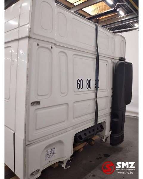 DAF Occ cabine DAF XF 106 SPACECAB EURO 6 - Kabina i unutrašnjost za Kamion: slika DAF Occ cabine DAF XF 106 SPACECAB EURO 6 - Kabina i unutrašnjost za Kamion DAF Occ cabine DAF XF 106 SPACECAB EURO 6 - Kabina i unutrašnjost za Kamion: slika DAF Occ cabine DAF XF 106 SPACECAB EURO 6 - Kabina i unutrašnjost za Kamion