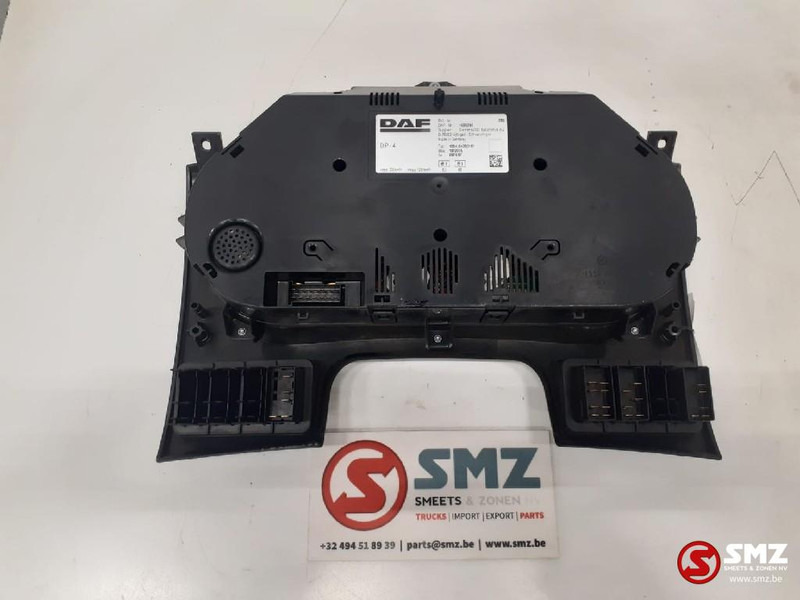 DAF Occ instrumentenpaneel DAF - Ploča s instrumentima za Kamion: slika DAF Occ instrumentenpaneel DAF - Ploča s instrumentima za Kamion DAF Occ instrumentenpaneel DAF - Ploča s instrumentima za Kamion: slika DAF Occ instrumentenpaneel DAF - Ploča s instrumentima za Kamion