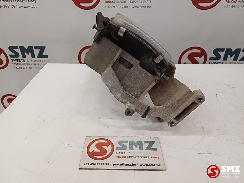 DAF Occ koplamp rechts + koplampsteun DAF - Prednja svjetla za Kamion: slika DAF Occ koplamp rechts + koplampsteun DAF - Prednja svjetla za Kamion DAF Occ koplamp rechts + koplampsteun DAF - Prednja svjetla za Kamion: slika DAF Occ koplamp rechts + koplampsteun DAF - Prednja svjetla za Kamion