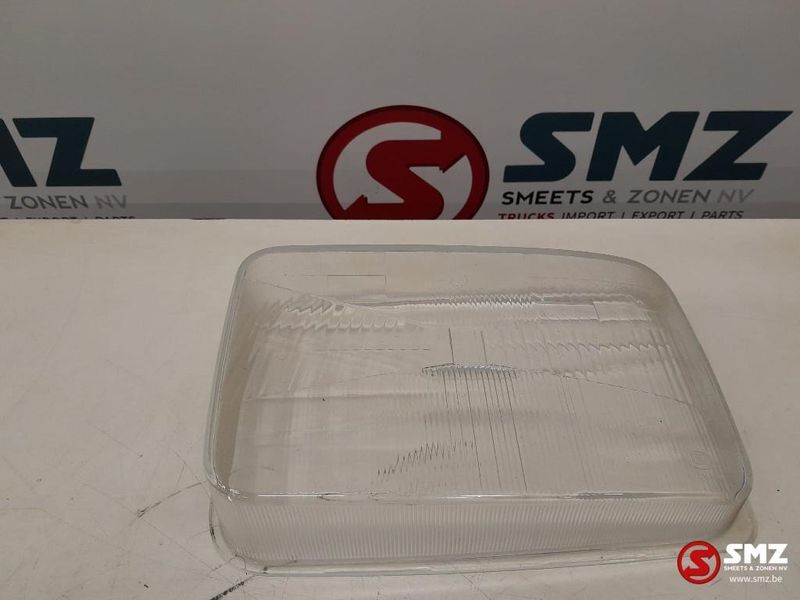 DAF Occ lampglas DAF 65,75 ,CF, 85, 95 XF - Prednja svjetla za Kamion: slika DAF Occ lampglas DAF 65,75 ,CF, 85, 95 XF - Prednja svjetla za Kamion DAF Occ lampglas DAF 65,75 ,CF, 85, 95 XF - Prednja svjetla za Kamion: slika DAF Occ lampglas DAF 65,75 ,CF, 85, 95 XF - Prednja svjetla za Kamion