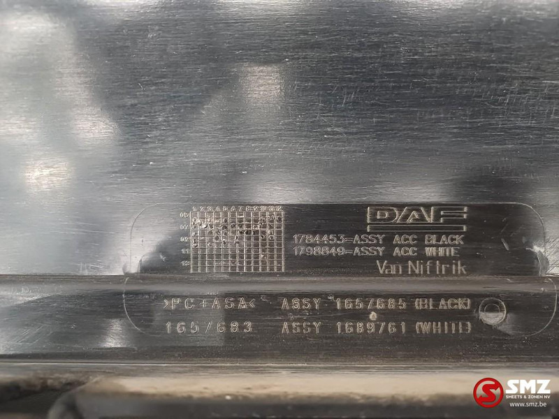 DAF Occ radiatorgrille DAF - Rešetka za Kamion: slika DAF Occ radiatorgrille DAF - Rešetka za Kamion DAF Occ radiatorgrille DAF - Rešetka za Kamion: slika DAF Occ radiatorgrille DAF - Rešetka za Kamion